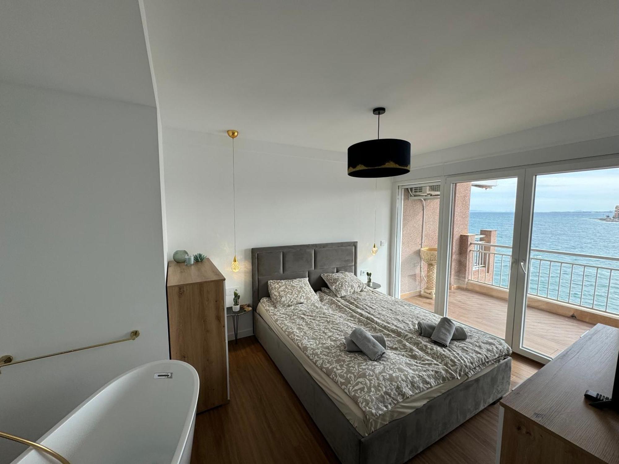 Luxury Apartament Luz Mar In Playa De Los Locos Apartment Torrevieja Exterior photo